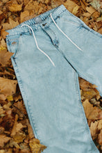 Load image into Gallery viewer, Light Blue Baggy Denim Pants
