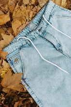 Load image into Gallery viewer, Light Blue Baggy Denim Pants
