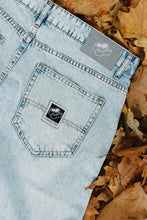 Load image into Gallery viewer, Light Blue Baggy Denim Pants
